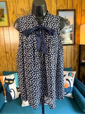 The Limited Navy Sleeveless Bow Tie Top with Abstract Print